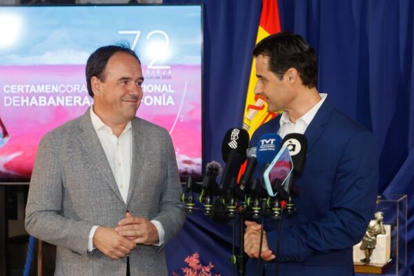 Torrevieja asegura el futuro de las Habaneras con el respaldo de la Generalitat y la aceleración del proyecto de las Eras de la Sal