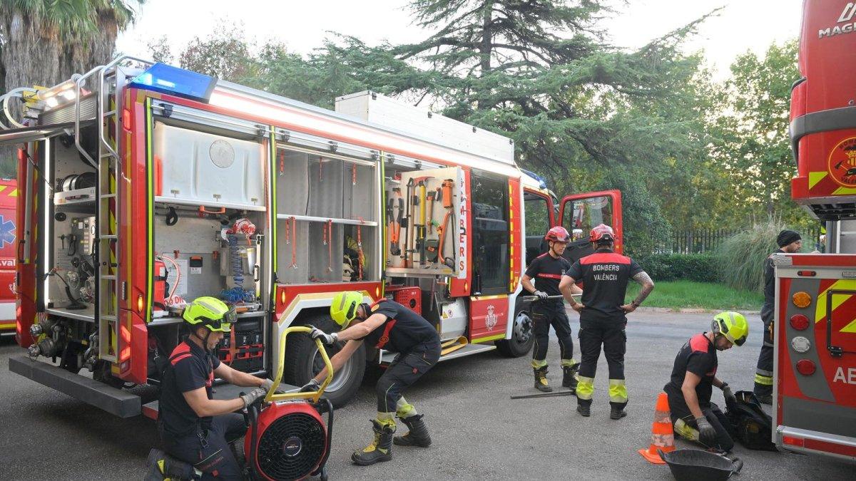 Valencia apoya a Madrid y recuerda la solidaridad en la DANA: Bomberos se desplazan para combatir incendios