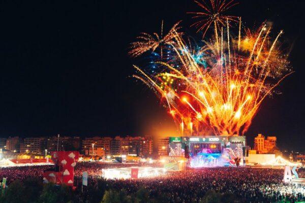 El Arenal Sound en peligro: Incendio en la Vall d'Uixó pone en jaque el festival