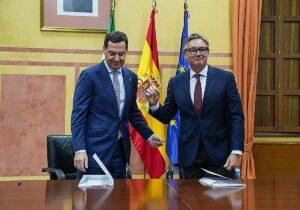 Moreno asegura su investidura con Vox y cambia su postura sobre la prioridad nacional