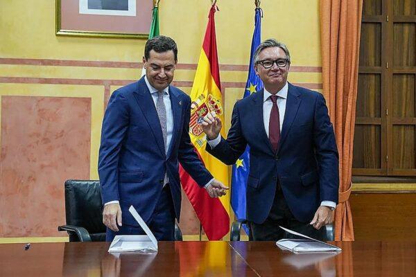 Moreno asegura su investidura con Vox y cambia su postura sobre la prioridad nacional