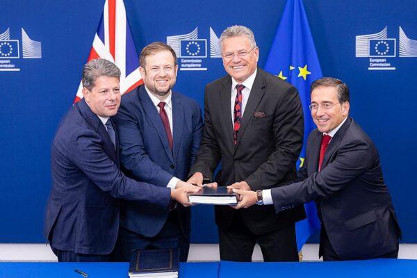 La UE y el Reino Unido firman un acuerdo histórico que elimina la verja de Gibraltar