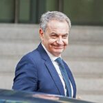 El juez Calama desestima la solicitud de Zapatero para cancelar la causa y convoca a los directivos de Plus Ultra que vinculan al expresidente con el rescate financiero