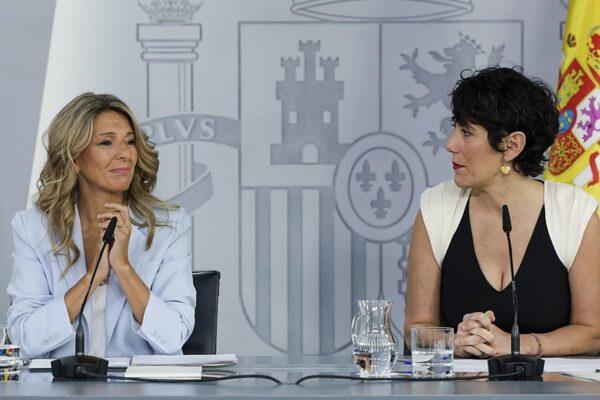 Sánchez refuerza su apoyo a Zapatero ante la ruptura de la coalición con sus socios