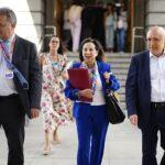 Las discrepancias entre Robles y Marlaska sobre el CNI generan tensiones en el Gobierno tras la crisis de Ceuta