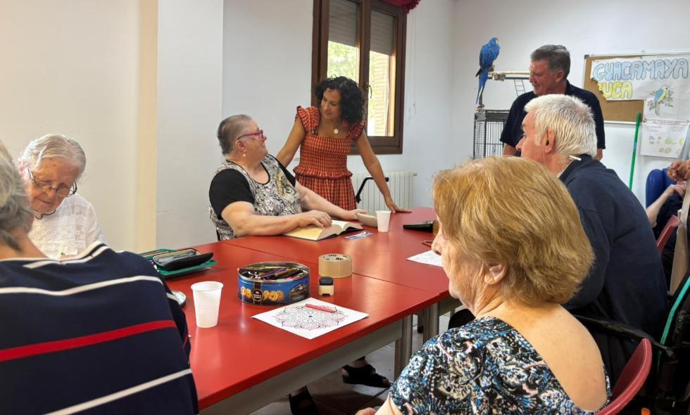 Albalat destaca la necesidad de fortalecer los servicios públicos para personas mayores en los municipios del interior para mejorar la atención y la cohesión territorial