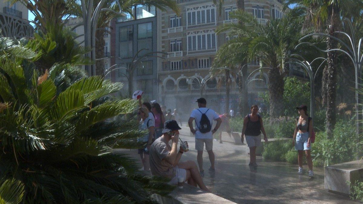La Comunidad Valenciana alcanza temperaturas récord de casi 45 grados en el día más caluroso del verano