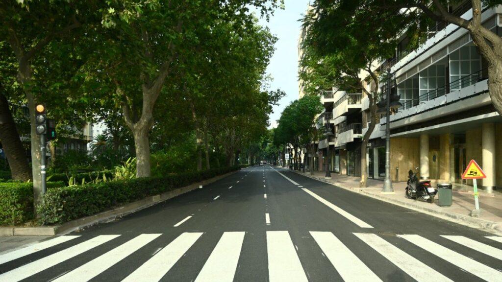 Valencia lanza un nuevo asfalto que disminuirá el ruido en la Gran Vía Marqués del Túria la próxima semana