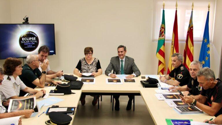 Castellón se prepara para el eclipse: 350 policías, cortes de tráfico y aparcamientos disuasorios para recibir a miles de visitantes