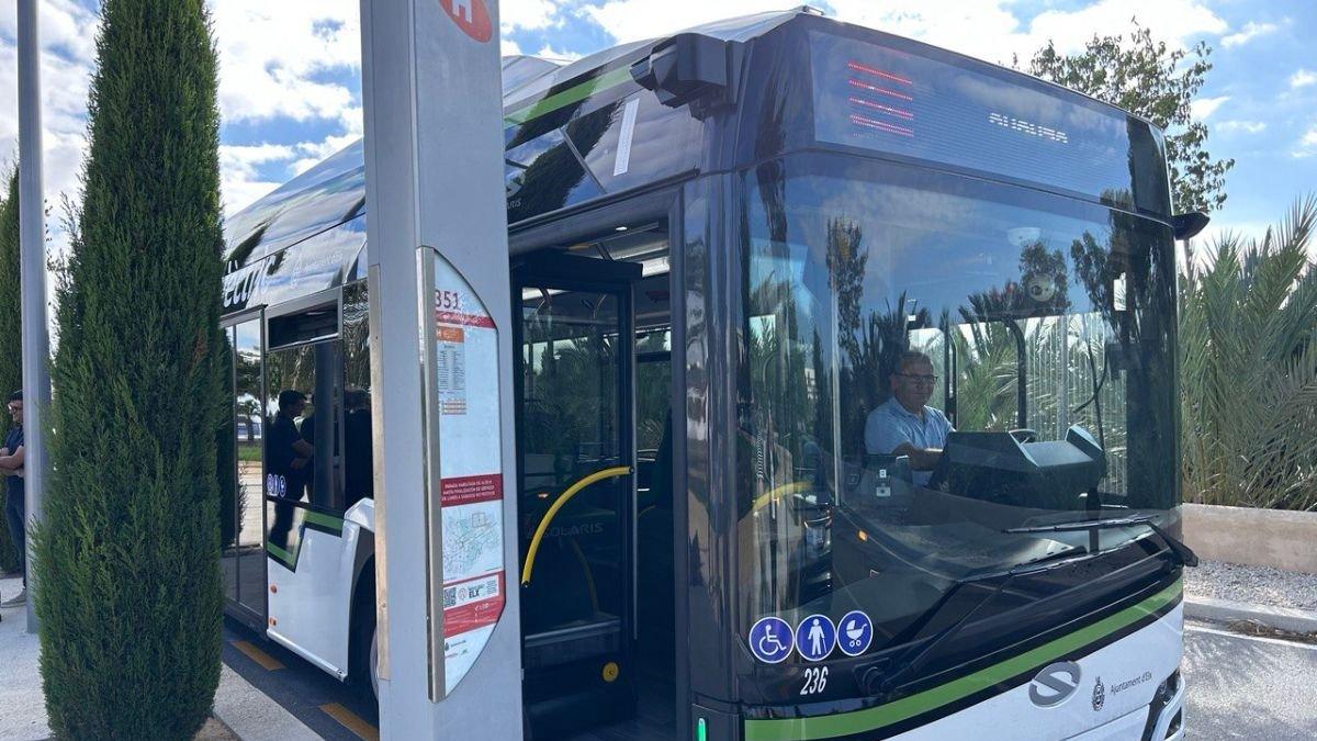 Autobuses Nocturnos para las Fiestas de Elche: Conectando Barrios y Pedanías de Forma Fácil y Segura