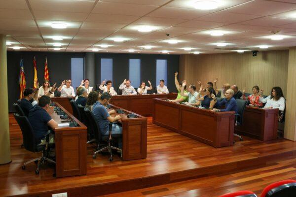 Consenso político en Onda para combatir el incendio de la Vall d'Uixó: piden ayudas y reforestación de la Serra d'Espadà