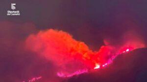 Incendios en Castellón: Tres Fuegos Activos y Confinamiento en la Sierra Engarcerán
