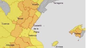 Aemet emite aviso naranja por intensas tormentas y granizo en la Comunidad Valenciana