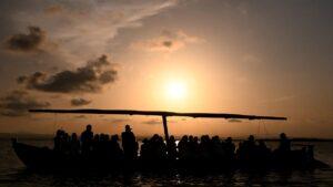 Valencia celebra el eclipse sin incidentes graves a pesar de las grandes aglomeraciones