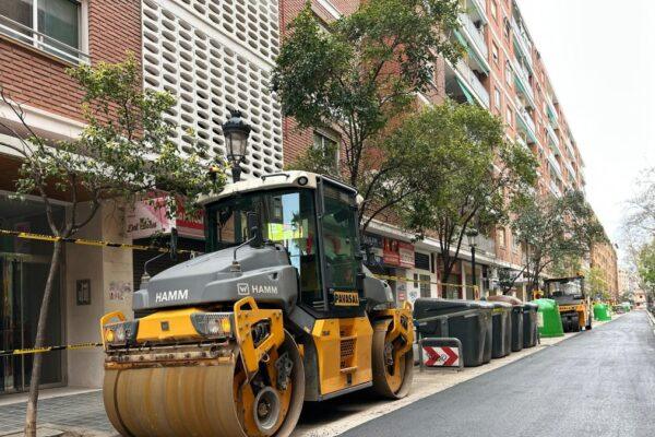 Valencia renueva 374.000 metros cuadrados de calles con asfalto en