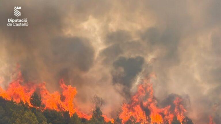 El incendio en Segorbe devora 633 hectáreas y mantiene en alerta a la Sierra Calderona
