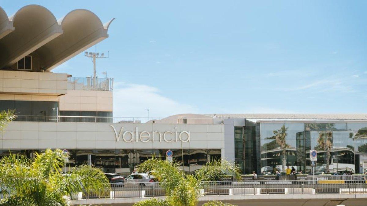 Valencia retoma vuelos directos a Estados Unidos después de más de diez años de desconexión