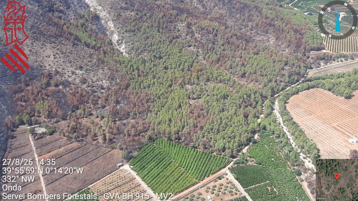 Nuevo foco del incendio en Onda: controlado pero no extinguido tras devastar 9.000 hectáreas en la Sierra de Espadán