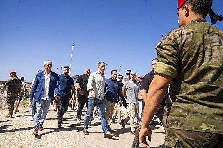 Vox solicita una investigación a Sánchez por "traición" y amenaza a la seguridad del Estado ante la "invasión" de Ceuta