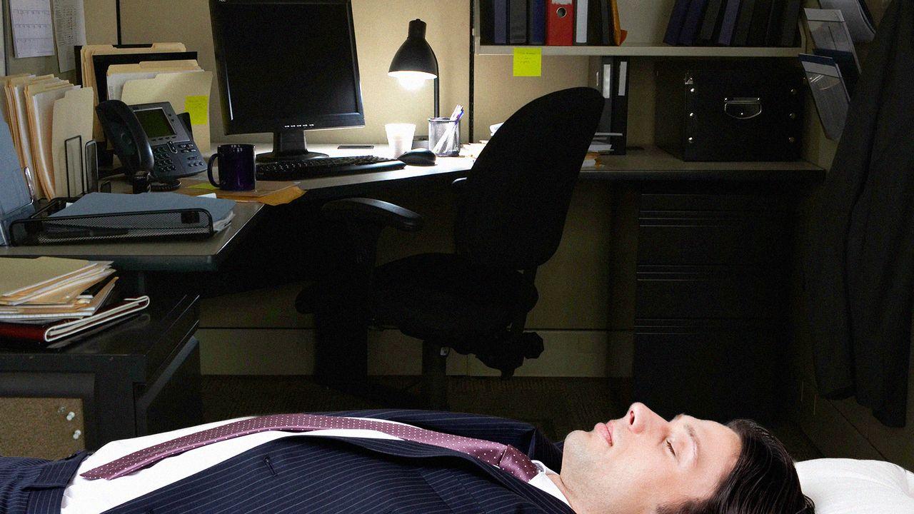 El auge de la IA transforma las entrevistas de trabajo: ¿es la madrugada el nuevo horario ideal?