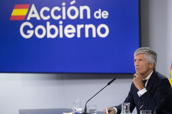 El Gobierno modifica la ley de asilo y extranjería ante la crisis migratoria en Ceuta