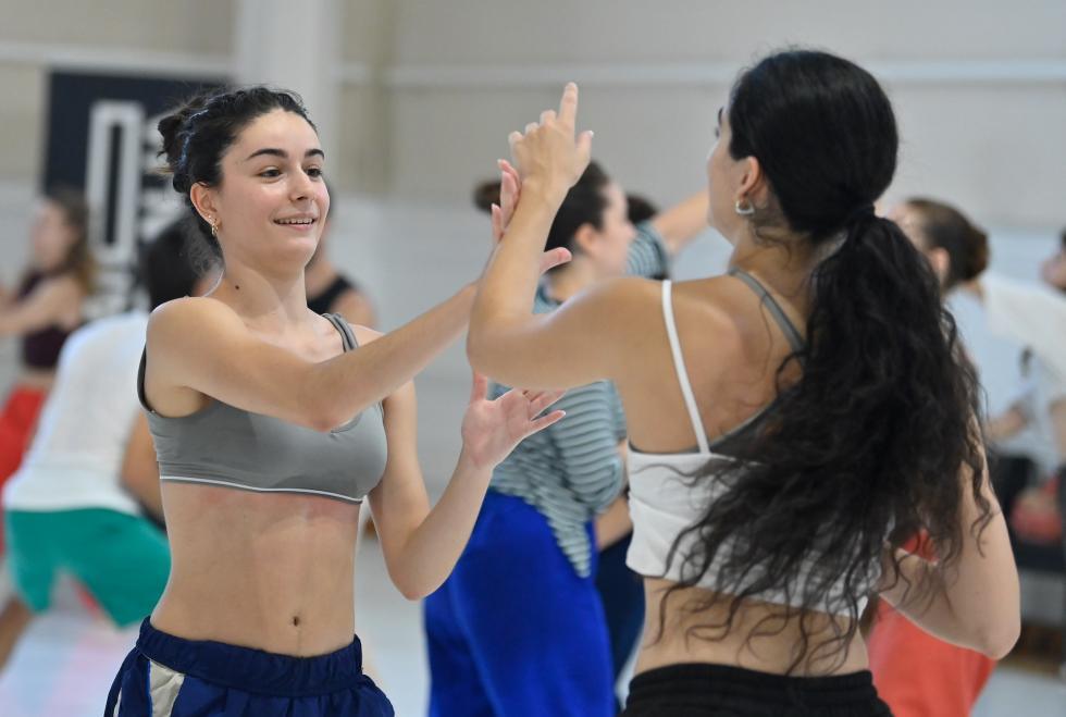 Espai LaGranja retoma entrenamientos para profesionales y lanza el ciclo 'Ressò' de danza tradicional valenciana