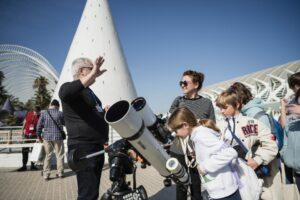 El Museu de les Ciències conmemora el 'Día de la Cultura Científica' con una jornada de divulgación para más de 240 estudiantes