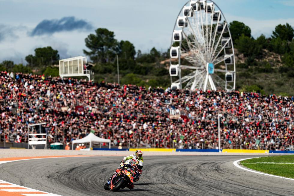 Pérez Llorca destaca el reconocimiento a la organización de eventos deportivos en la Comunitat Valenciana al mantener la última prueba de MotoGP en