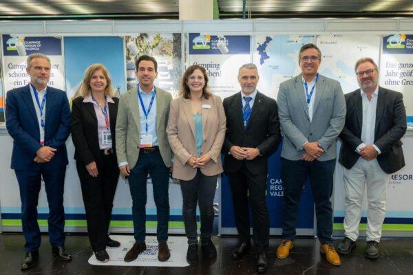El secretario autonómico de Turismo apoya al sector del camping en Düsseldorf para potenciar la proyección internacional de la Comunitat Valenciana
