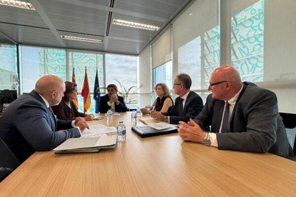 La Generalitat escucha las propuestas de los colegios de abogacía sobre los Puntos de Encuentro Familiar