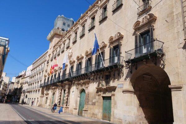 Caja Rural Granada obtiene el préstamo para la construcción de la nueva Jefatura de la Policía Local