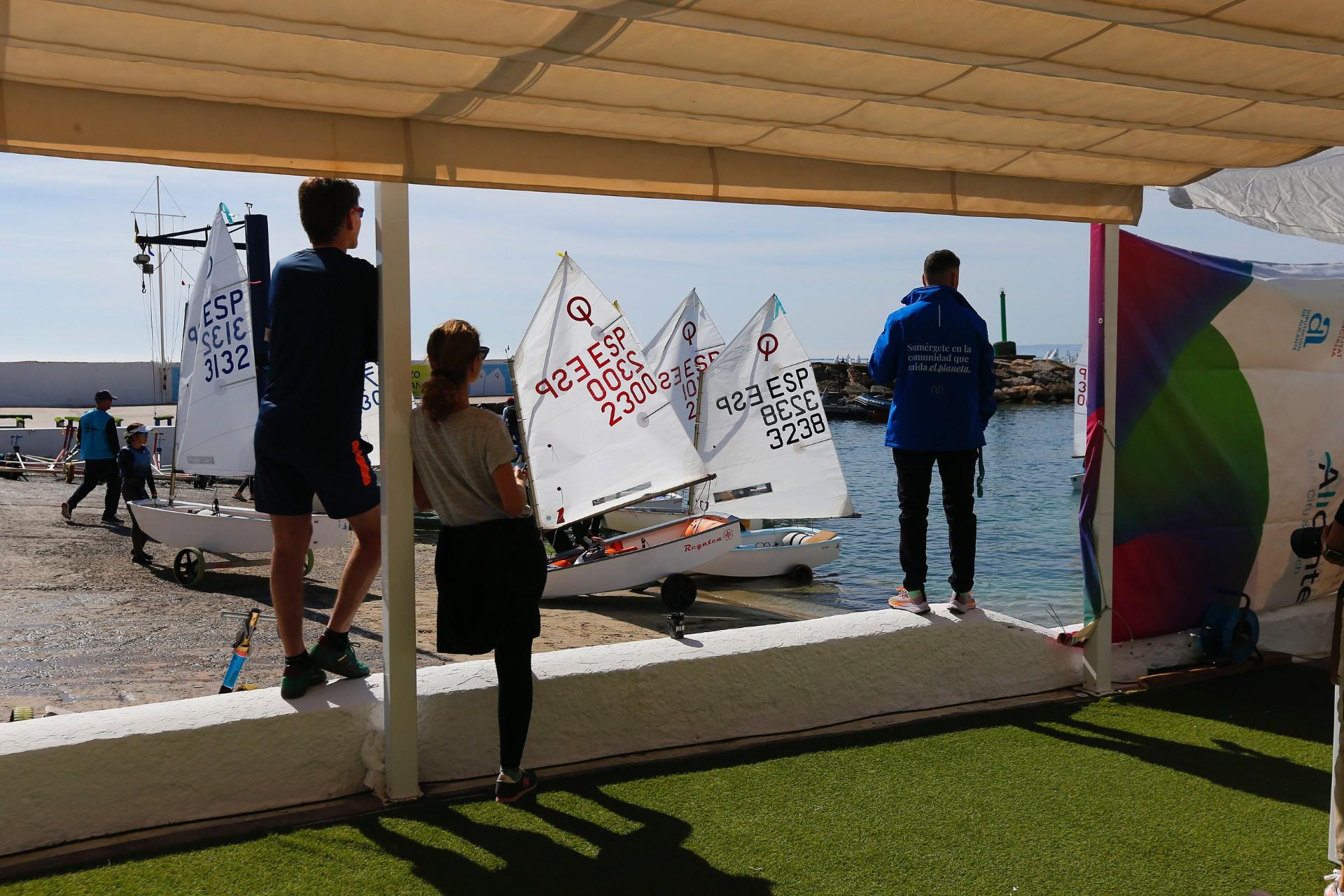 Alicante destina 163.200 € en dos años para impulsar la enseñanza de deportes náuticos a jóvenes