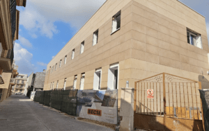 Sanidad concluye la primera fase de ampliación del centro de salud de Rafelbunyol y arranca la atención en el nuevo edificio