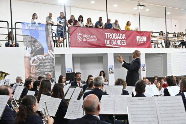La XXXI trobada de bandes Els Ports – Alt Maestrat reúne a más de 200 músicos de siete bandas en Castellón