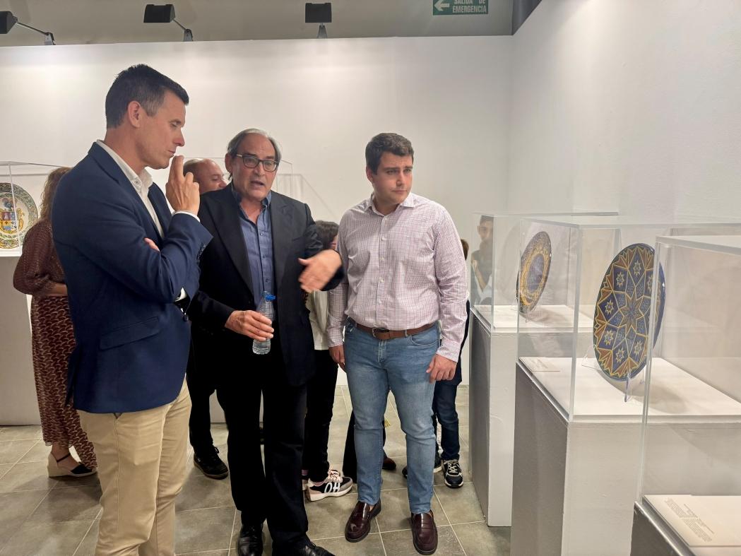 La Diputación de Castellón conmemora el centenario de la Escuela Provincial de Cerámica de Onda con una exposición que resalta su legado artístico