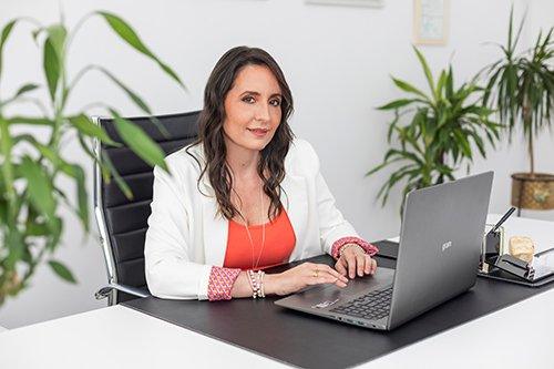 Dra Neria Morales Alcaide
