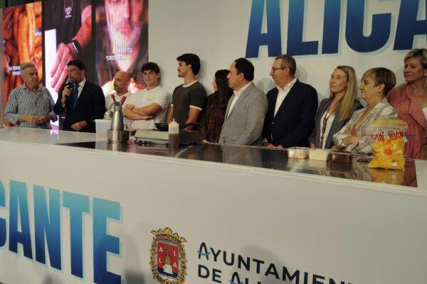 El stand de Alicante atrae a 7.000 visitantes en la feria gastronómica